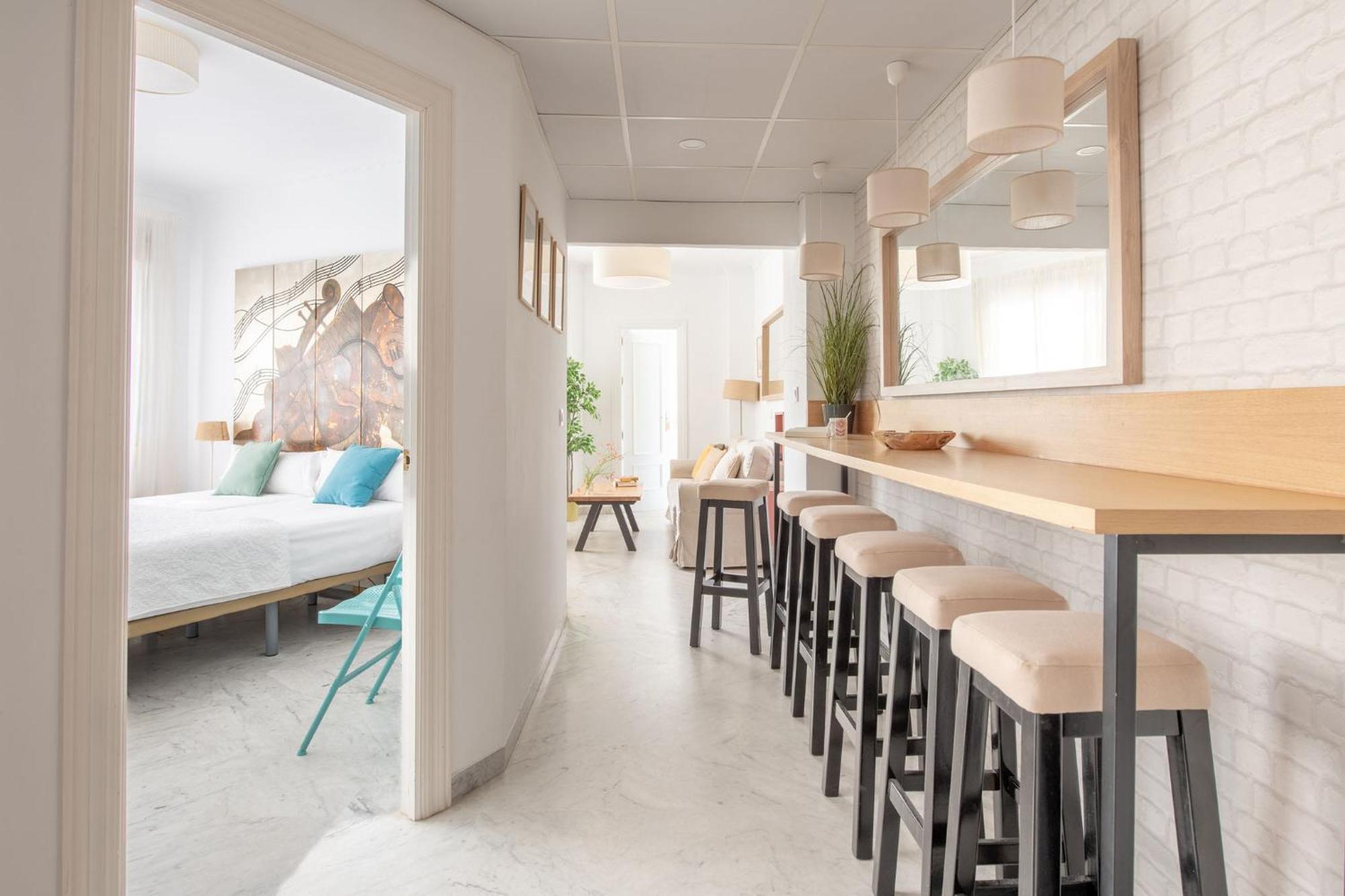 Jardines Del Prado Suite Apartment Севилья Экстерьер фото
